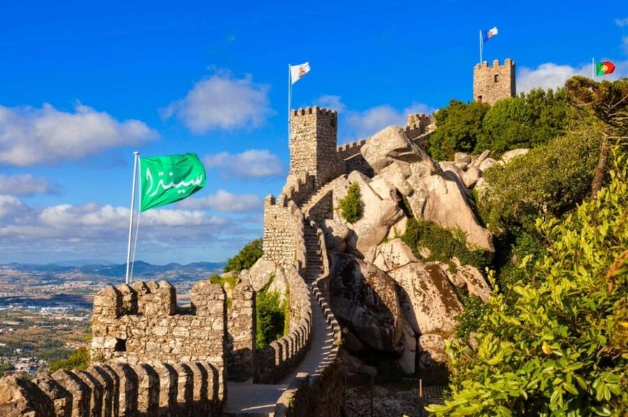 Sintra: Official Public Bus Transport: All Palaces & Castles - Line 435 to Monserrate Palace