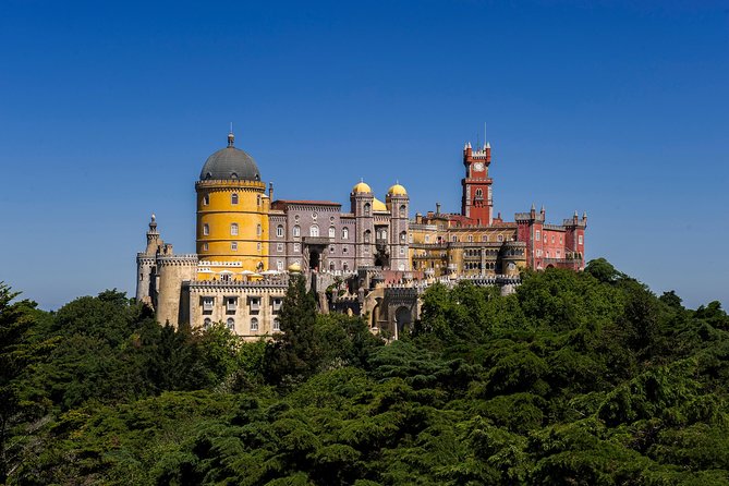 Sintra Palaces Private Tour with Pena Palace and Quinta da Regaleira - Key points to know before booking