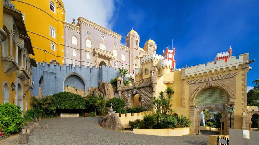 Sintra: Pena Palace, Cabo da Roca & Cascais, Private Tour - Cabo da Roca marks the end of the continent