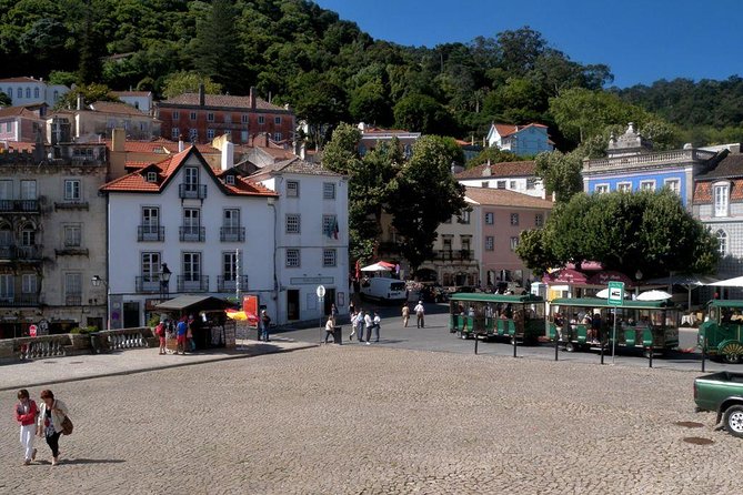 Sintra, Pena Palace, Cabo Roca, Cascais Small Group from Lisbon - Who should book this Sintra and Cascais tour