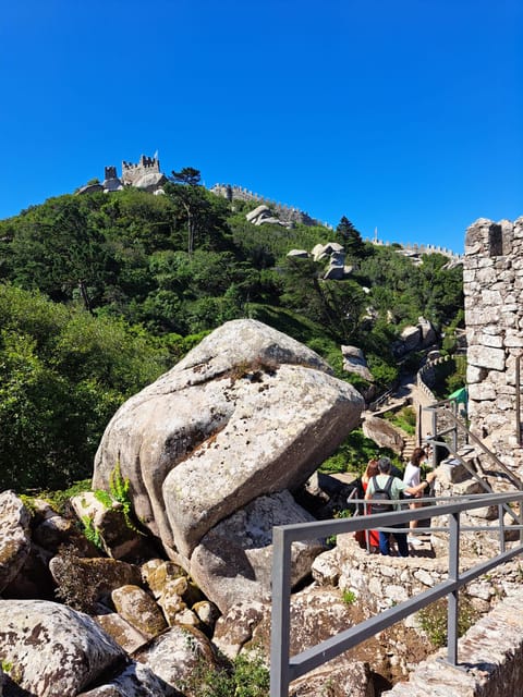 Sintra:Pena Palace,Moorish Castle & Q-Regaleira Private Tour - Free time in Sintra for food and wandering