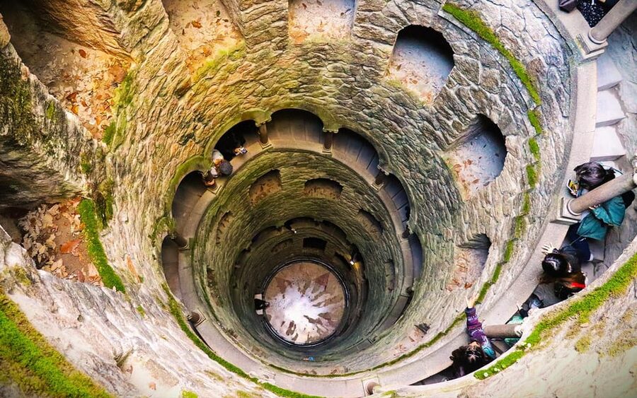 Sintra:Pena Palace,Moorish Castle & Q-Regaleira Private Tour - Pena Palace: Portugal’s colorful hilltop showpiece