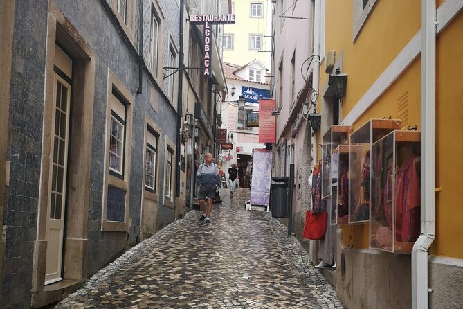 Sintra Tour with Pena Palace, Moorish Castle and Regaleira - Private - Sintra’s old center and a lunch break