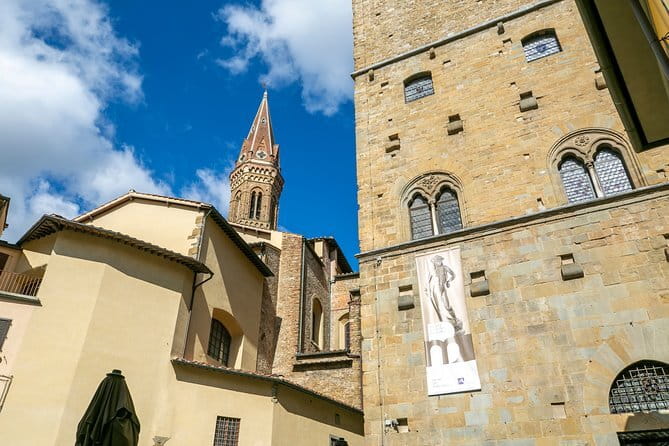 Skip the Line Bargello Palace and Museum Private Guided Tour - Meeting your guide at Via del Proconsolo