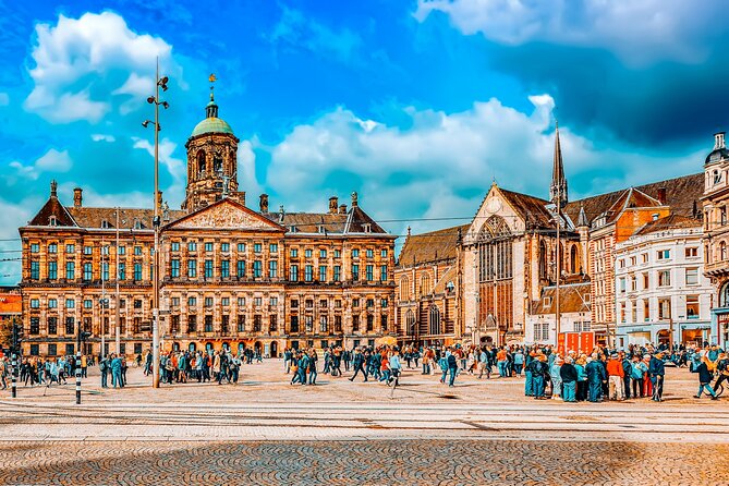 Skip-the-line Royal Palace of Amsterdam Private Guided Tour - Group size and guide arrangements