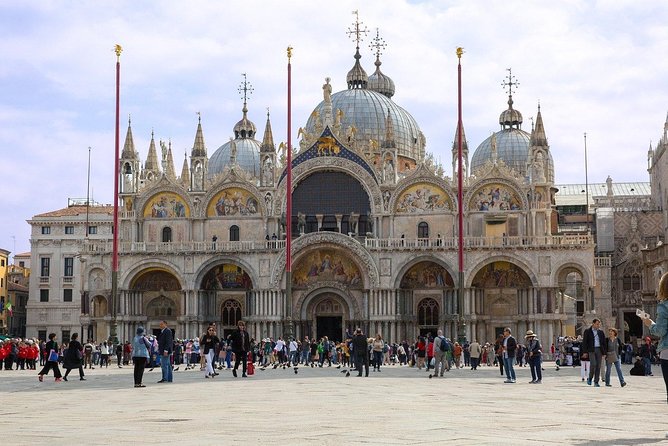 Skip the Line Venice Doge's Palace and St. Mark's Basilica Tour - St. Mark’s Basilica and its gold interior