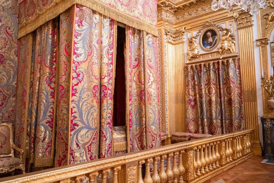 Skip-the-Line Versailles Palace & Garden Tour with Transport - The Royal Opera and other passing sights