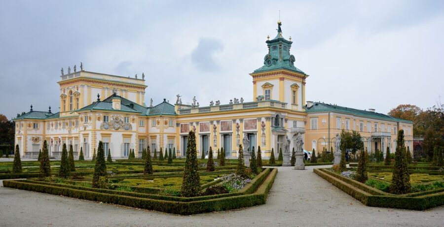Skip-the-Line Wilanow Palace and Gardens Private Tour Warsaw - Timing, entry, and practical details