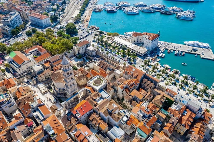 Split: 1.5-Hour Walking Tour and Diocletian's Palace - A quick look at the Game of Thrones Museum