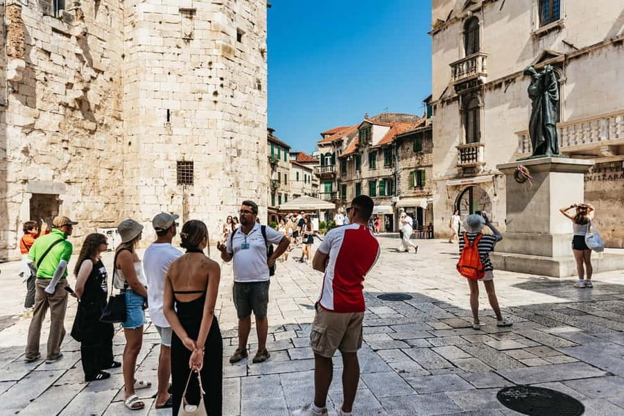 Split: Diocletian Palace & Old Town Guided Walking Tour - Guide Style and Group Experience