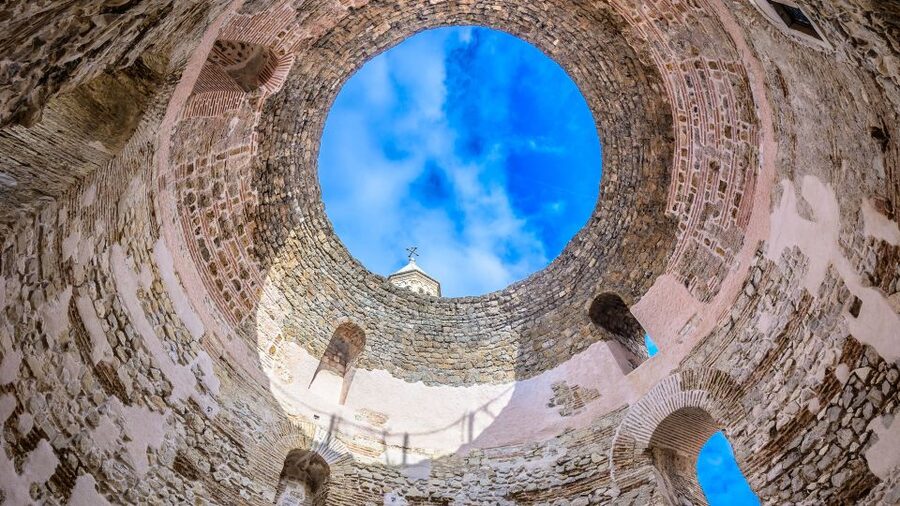 Split: Game of Thrones Tour with Diocletian's Palace Cellar - Why Split makes such a good Game of Thrones set