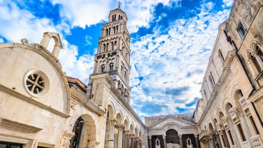 Split: Game of Thrones Tour with Diocletian's Palace Cellar - How the guide changes the quality of the tour