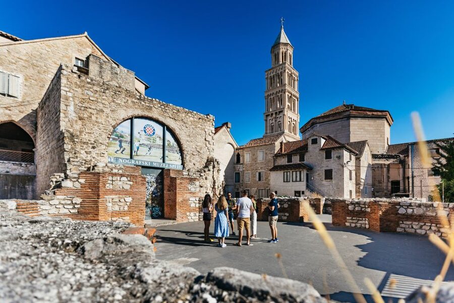 Split: Old Town and Diocletian Palace Walking Tour - Timing, group size, and physical comfort