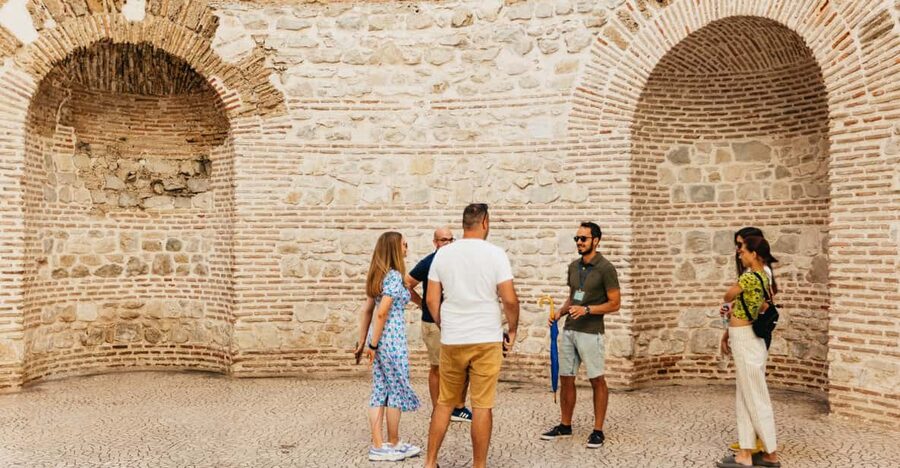 Split Old Town and Diocletian's Palace Tour - Inside Diocletian’s Palace for 90 minutes