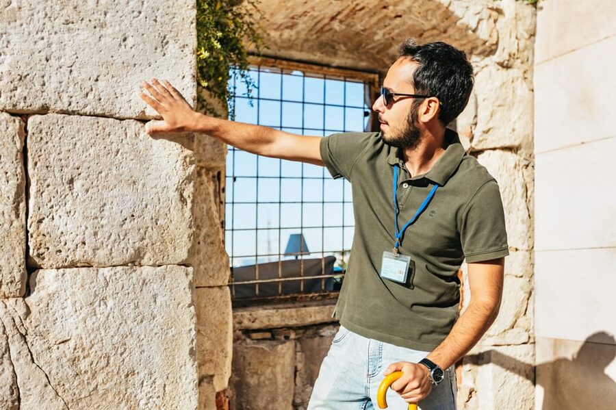 Split Old Town and Diocletian's Palace Tour - What makes the local guides effective