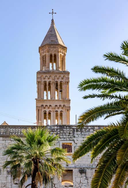 Split: Private Walking Tour and Diocletian's Palace - Saint Domnius Cathedral and Vestibul