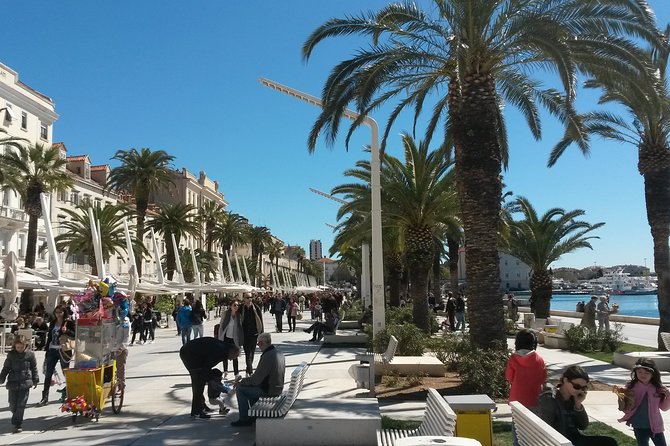 SPLIT-PRIVATE Walking Tour of Diocletian's Palace & Old Town - The Peristyle, Vestibule, and imperial center