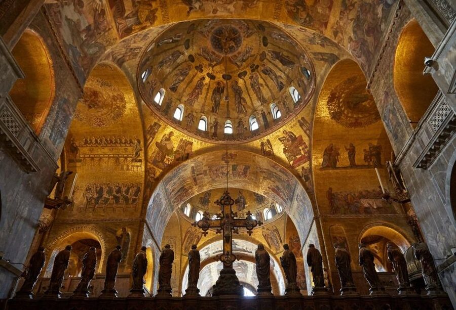 St. Mark’s Basilica, Doge’s Palace & Glass Factory Tour - Inside St. Mark’s Basilica for 15 to 20 minutes