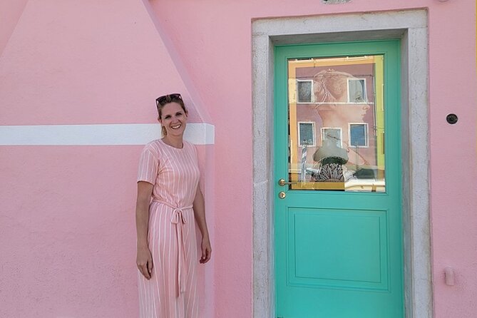 St Mark's, Doge's Palace, with Murano and Burano & Gondola Ride - Lunch is your one-hour reset