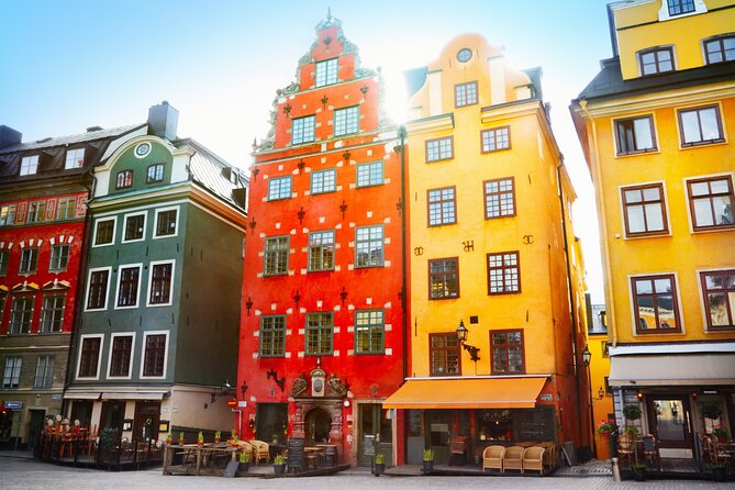 Stockholm Old Town Highlights, Royal Palace, Vasa Museum Tour - Inside the Royal Palace with skip-the-line access