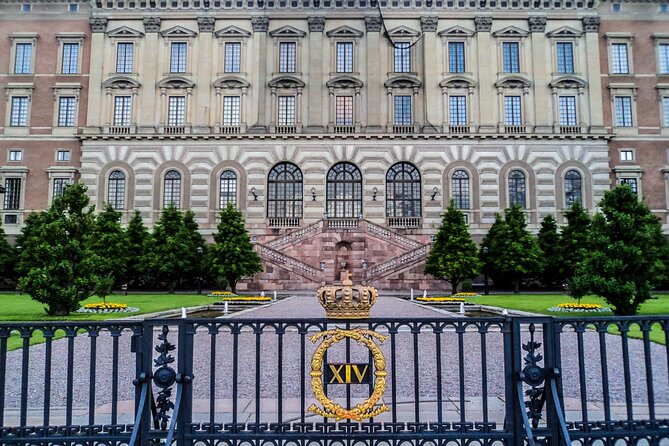 Stockholm Royal Palace Museums Gamla Stan Skip-the-line Tour - What makes the private guide worthwhile