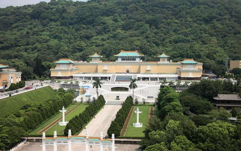 Taipei: National Palace & Shung Ye Aborigines Museums Ticket - The Jadeite Cabbage and Meat-Shaped Stone