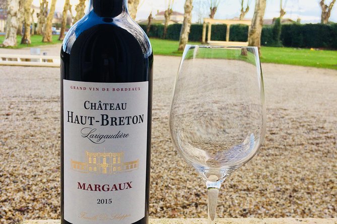 Tasting of 6 wines at Château Haut Breton Larigaudière - Six wines, three Bordeaux identities