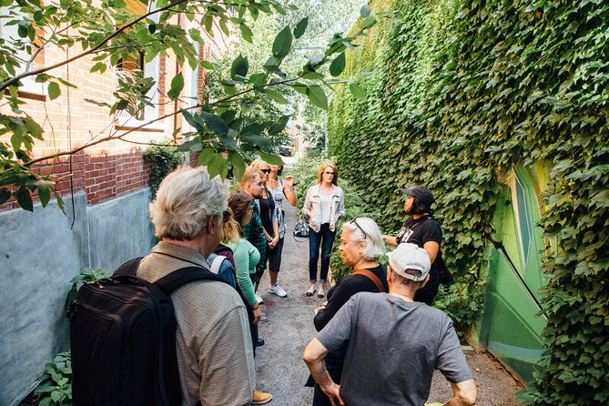 The Only Locally Owned Non-Touristy Food Tour by Spade & Palacio - Through Little Italy with coffee in hand