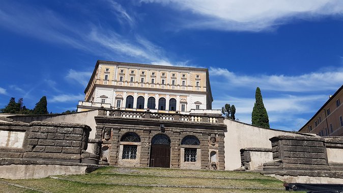The Renaissance Gardens tour: Palazzo Farnese and more - Why this Civitavecchia shore trip is different