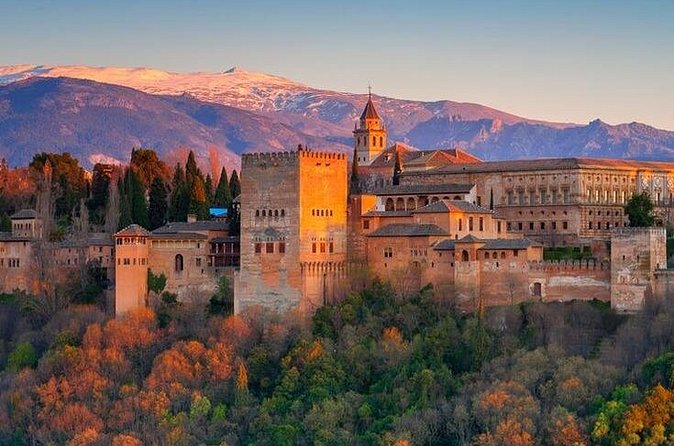 Tickets : Alhambra and Nasrid Palaces Granada Last-Minute - Who should consider this option
