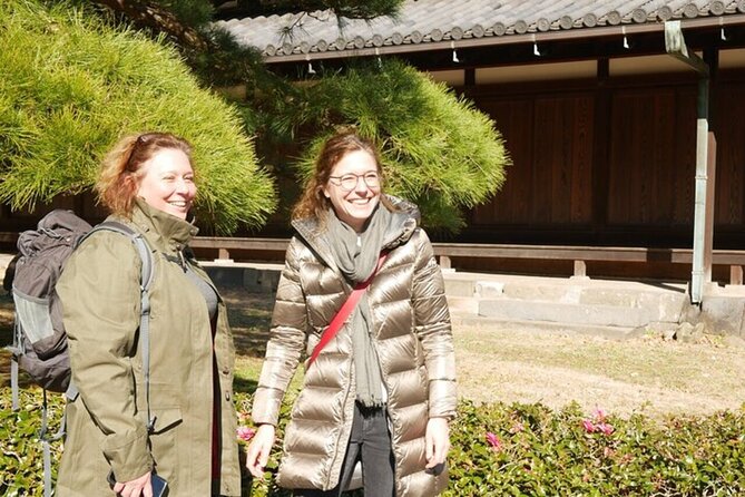 Tokyo: Edo Castle & East Garden of the Imperial Palace Tour - What you will not see