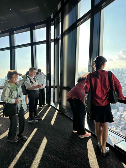 Tokyo: Imperial Palace, Sensō-ji Temple, & Tokyo Tower Tour - Why this half-day route works in Tokyo