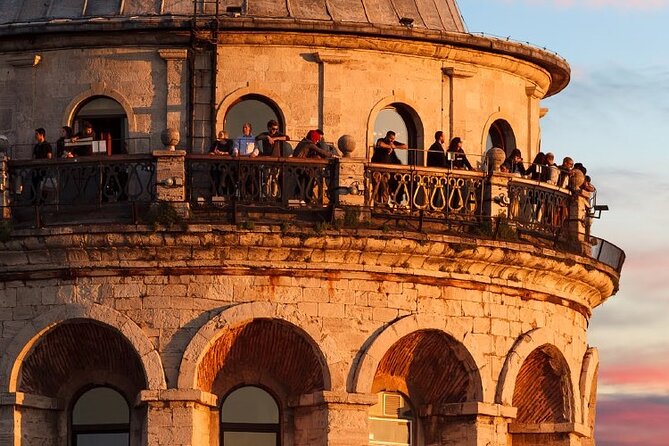Topkapi Palace and Basilica Cistern Combo Tour in Istanbul - Inside Topkapi Palace for About 90 Minutes