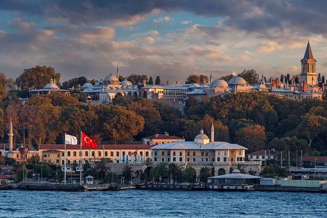 Topkapi Palace and Harem Museum Ticket with Audio Guide - Key points to know before booking