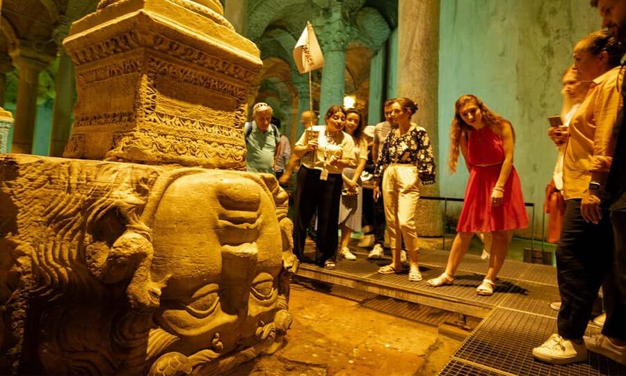 Topkapi Palace + Basilica Cistern Tickets & Audio Guide - The bonus Blue Mosque audio guide