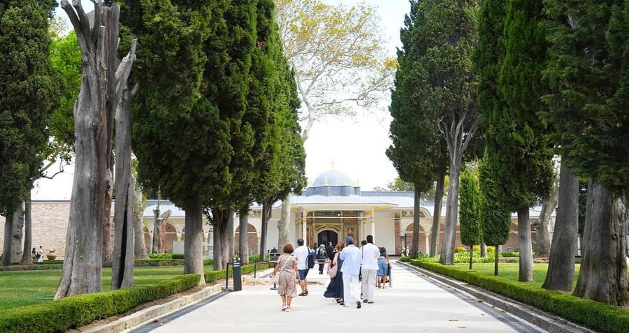 Topkapi Palace Complete Tour: Harem & Hagia Irene Included - The Harem is the tour’s biggest advantage