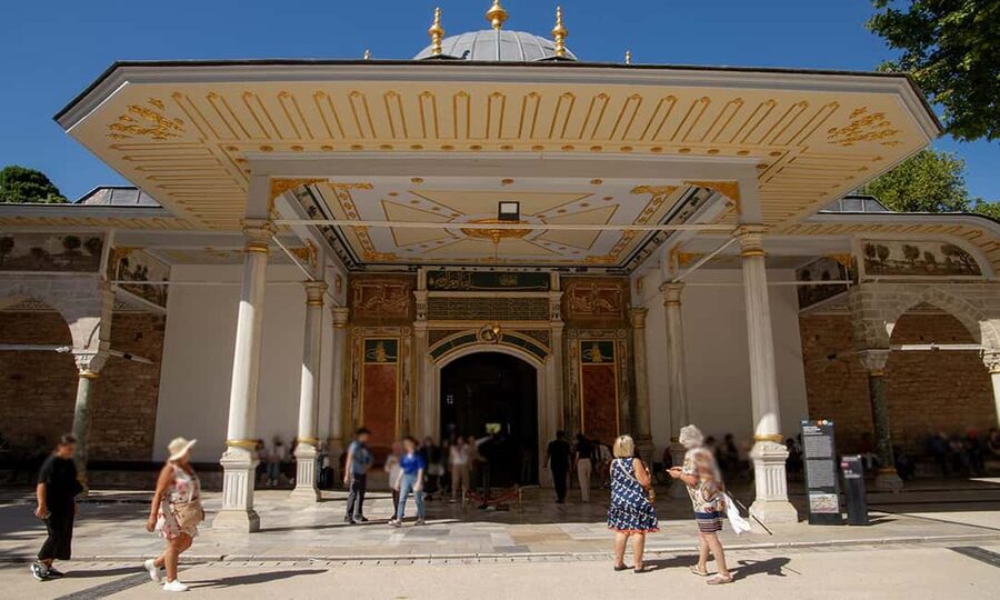 Topkapi Palace & Hagia Sophia Tickets + Audio Guide - Two major sights, one flexible ticket plan