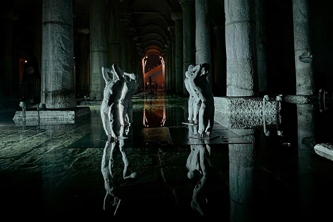 Topkapi Palace/Harem, Basilica Cistern, Grand Bazaar Private tour - One hour beneath the city at the Basilica Cistern