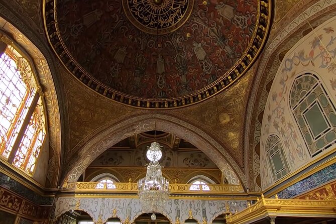 Topkapi Palace Museum Skip The Ticket Line Tickets + Audio Guide - Entering with skip-the-ticket-line admission