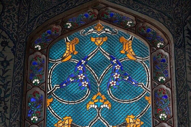 Topkapi Palace Museum Skip The Ticket Line Tickets + Audio Guide - The palace courts and quiet corners
