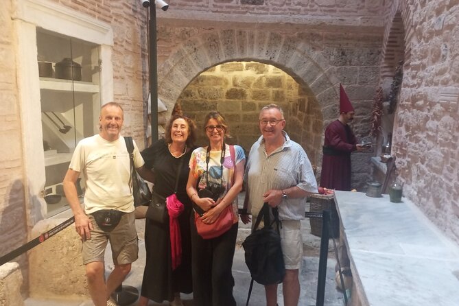 Topkapi Palace tour with Harem,guide is included,ticket is extra - How the two-and-a-half-hour route feels