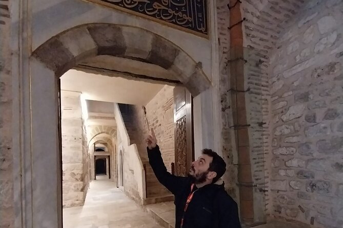 Topkapi Palace with Harem Walking Tour with Guide - Key points at a glance