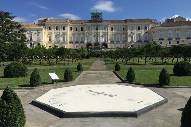 Tour at the Royal Palace of Portici and the Golden Mile - Why Portici makes a good palace stop