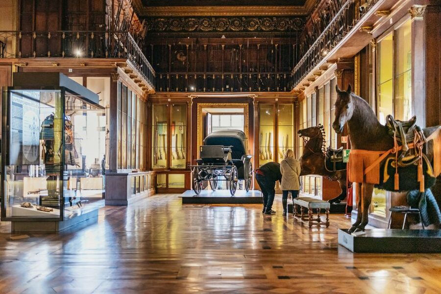 Turin: Royal Palace Entry Ticket and Guided Tour - The Royal Apartments and Savoy family life