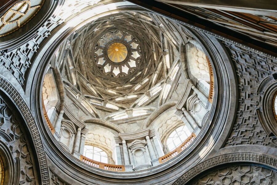 Turin: Royal Palace Entry Ticket and Guided Tour - The Mirror Room and Ballroom