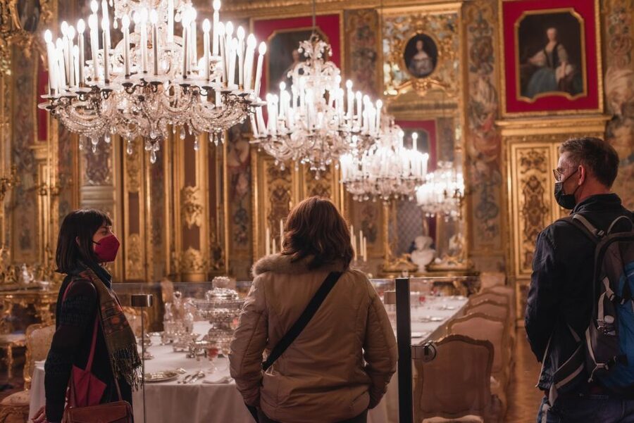 Turin: Savoy Royal Palace Small Group Guided Tour - What the Guides Do Best