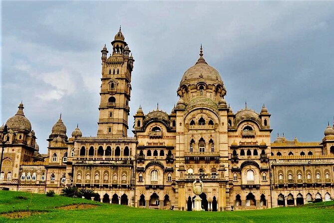 Vadodara Palace, Champaner & Pavagad temple from Ahmedabad with guide - Two hours inside Lukshmi Vilas Palace