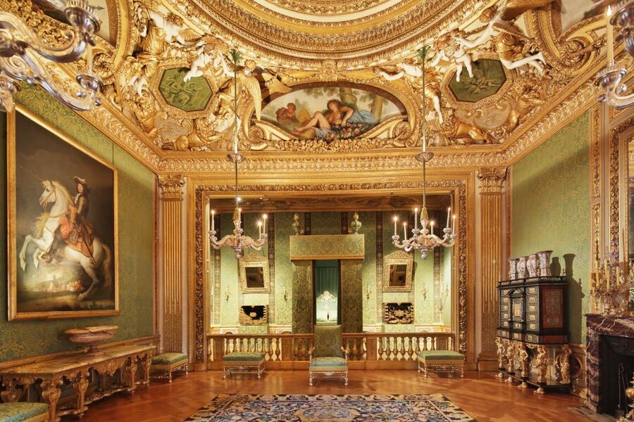 Vaux le Vicomte Chateau Entry Ticket and Chateaubus Transfer - FAQ