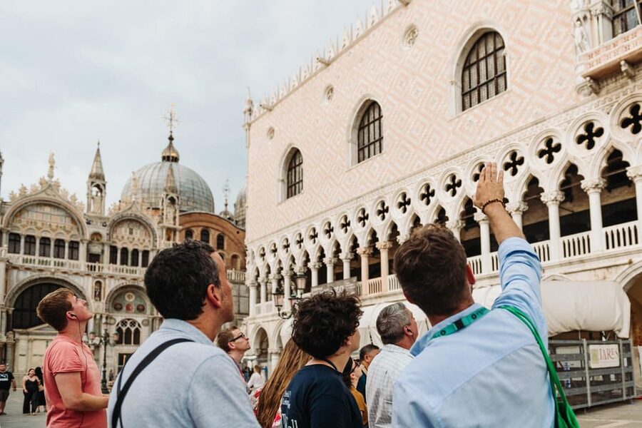 Venice: After-Hours St. Mark’s & Doge's Palace VIP Tour - The break between palace and basilica