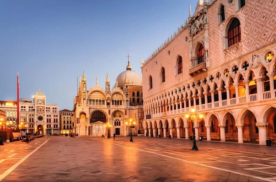 Venice: Doge's Palace and St. Mark's Basilica Guided Tour - Why These Two Sights Belong Together